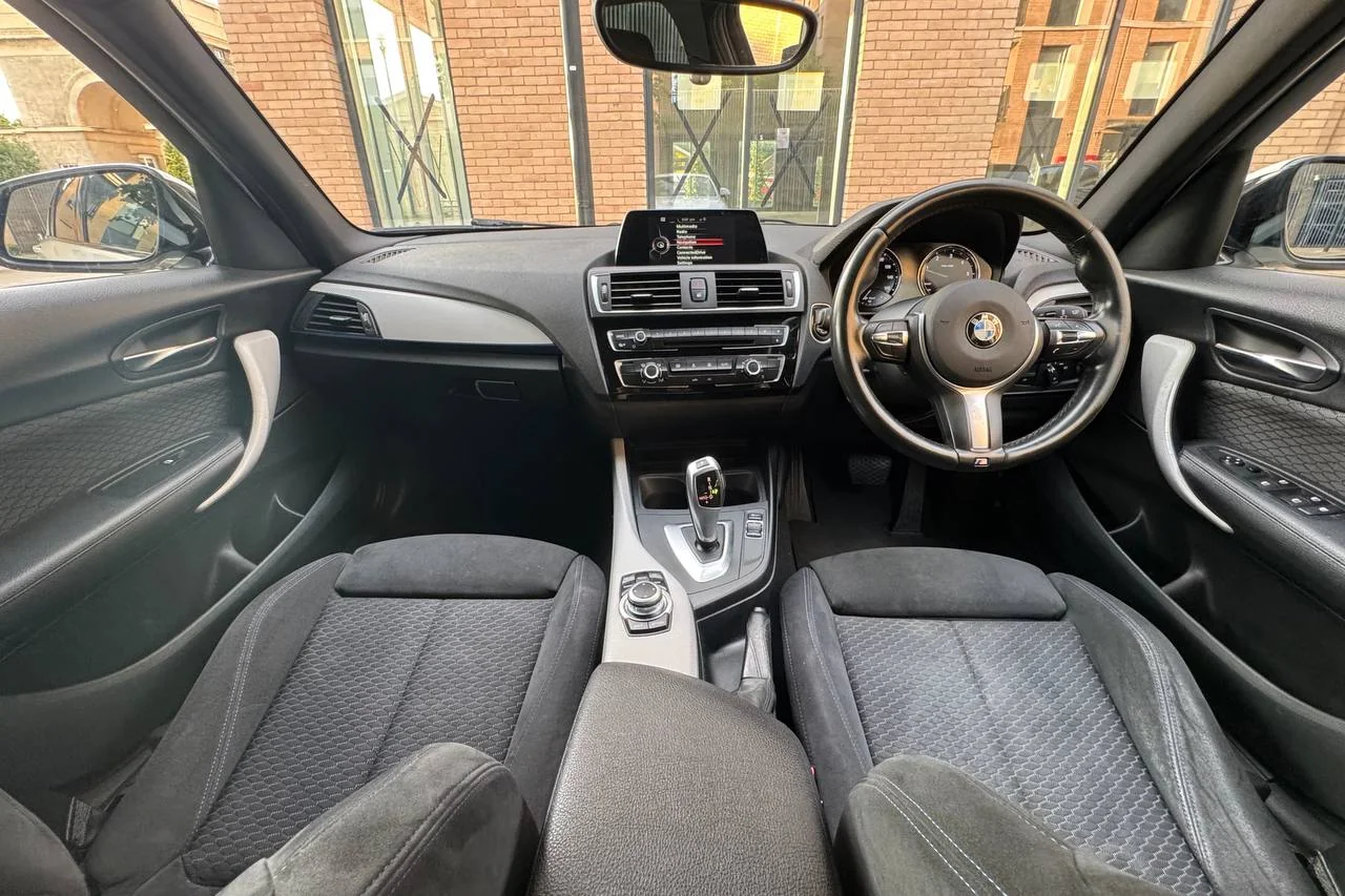 Thumbnail 13 for BMW 1 Series 118d 2016