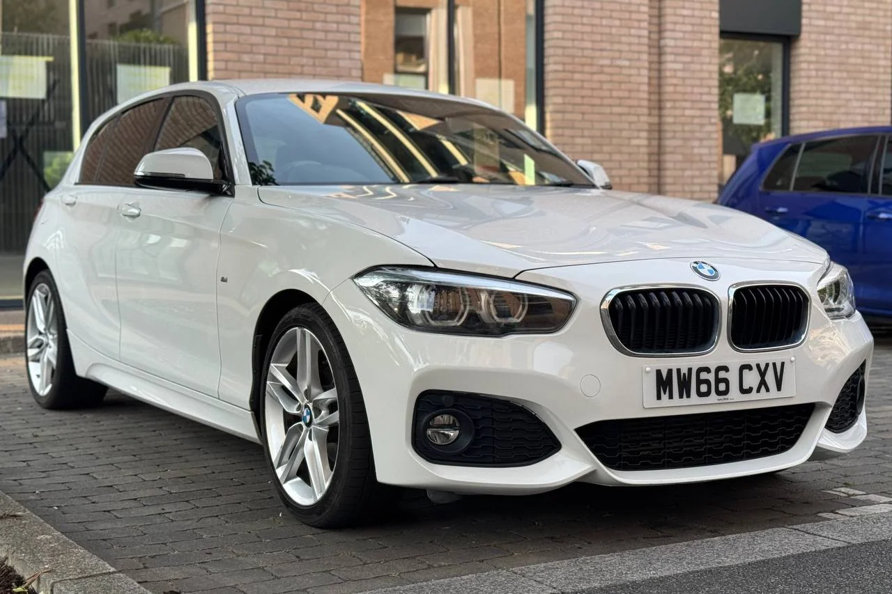 Thumbnail 7 for BMW 1 Series 118d 2016