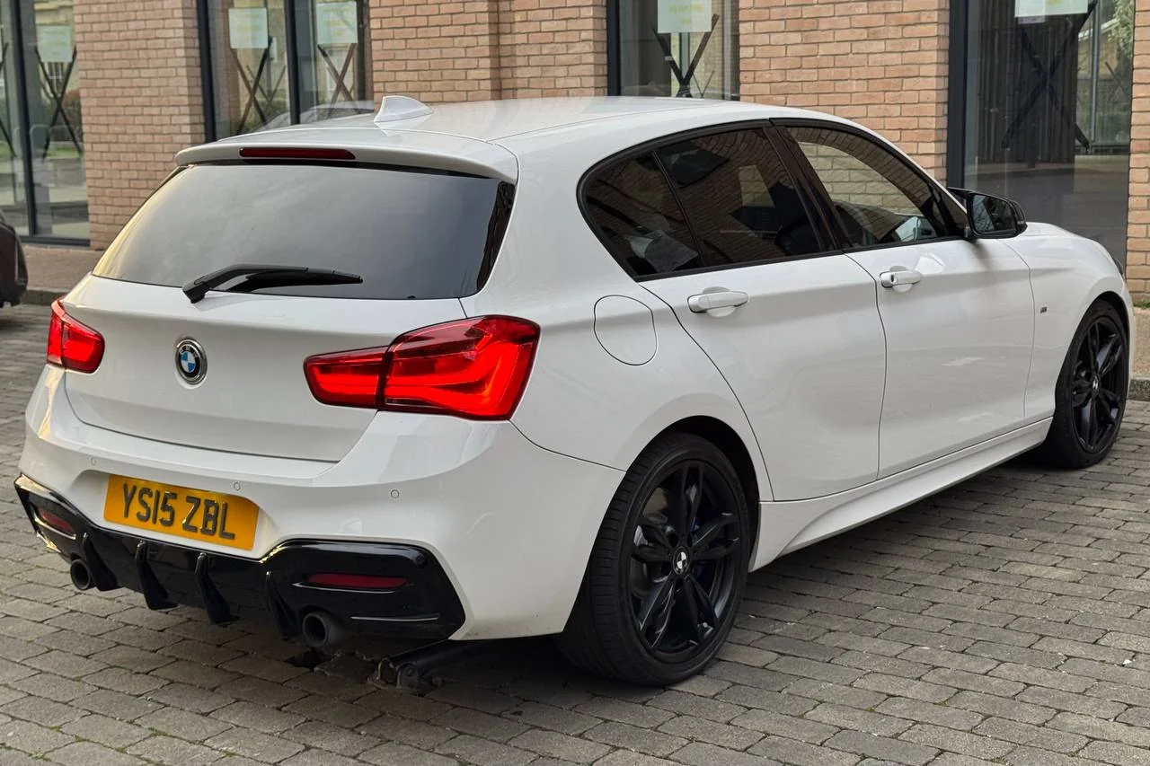 BMW 1 Series M135i 2015 gallery image 6
