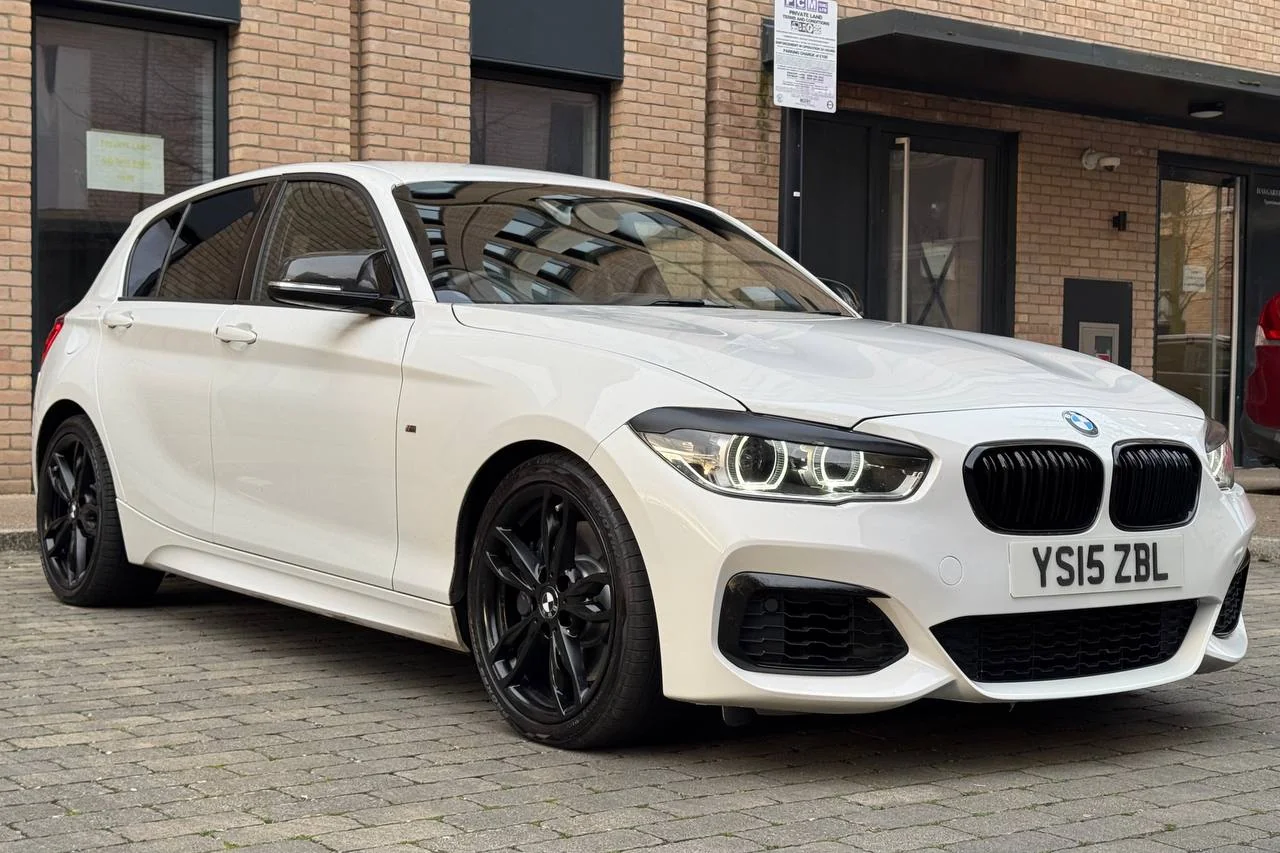 Thumbnail 7 for BMW 1 Series M135i 2015