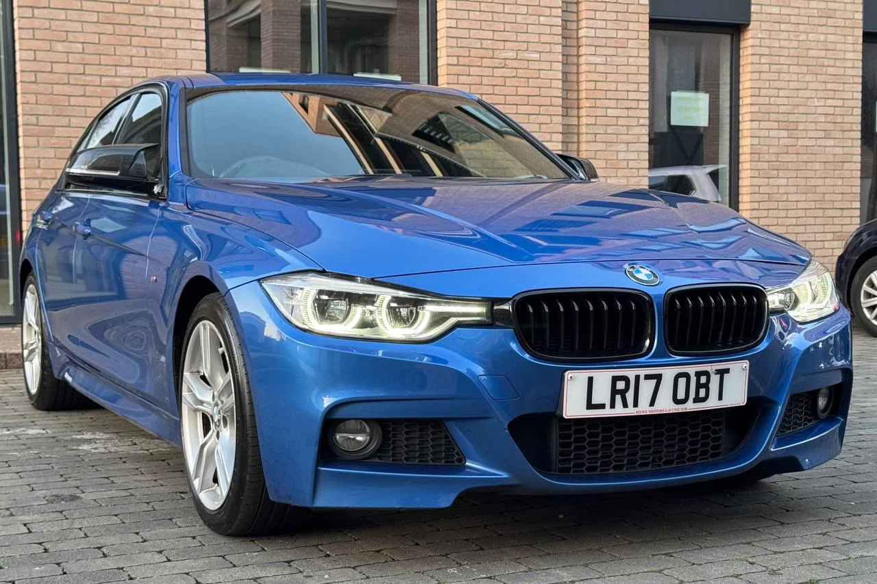 BMW 3 Series 320d 2017 gallery image 7