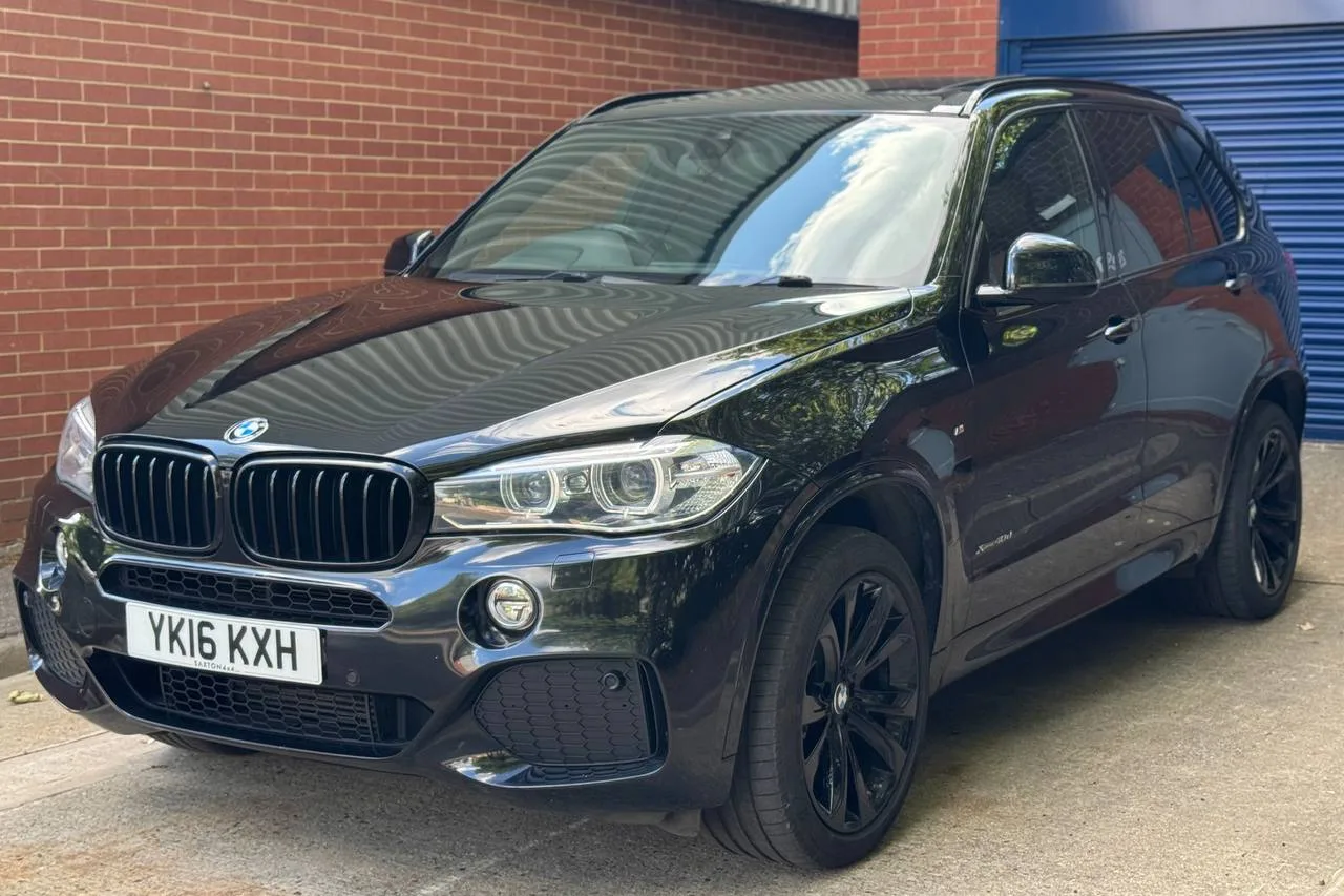 BMW X5 M Sport 2016 gallery image 3