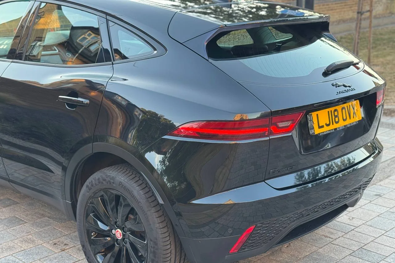 Jaguar E-Pace S 2018 gallery image 9