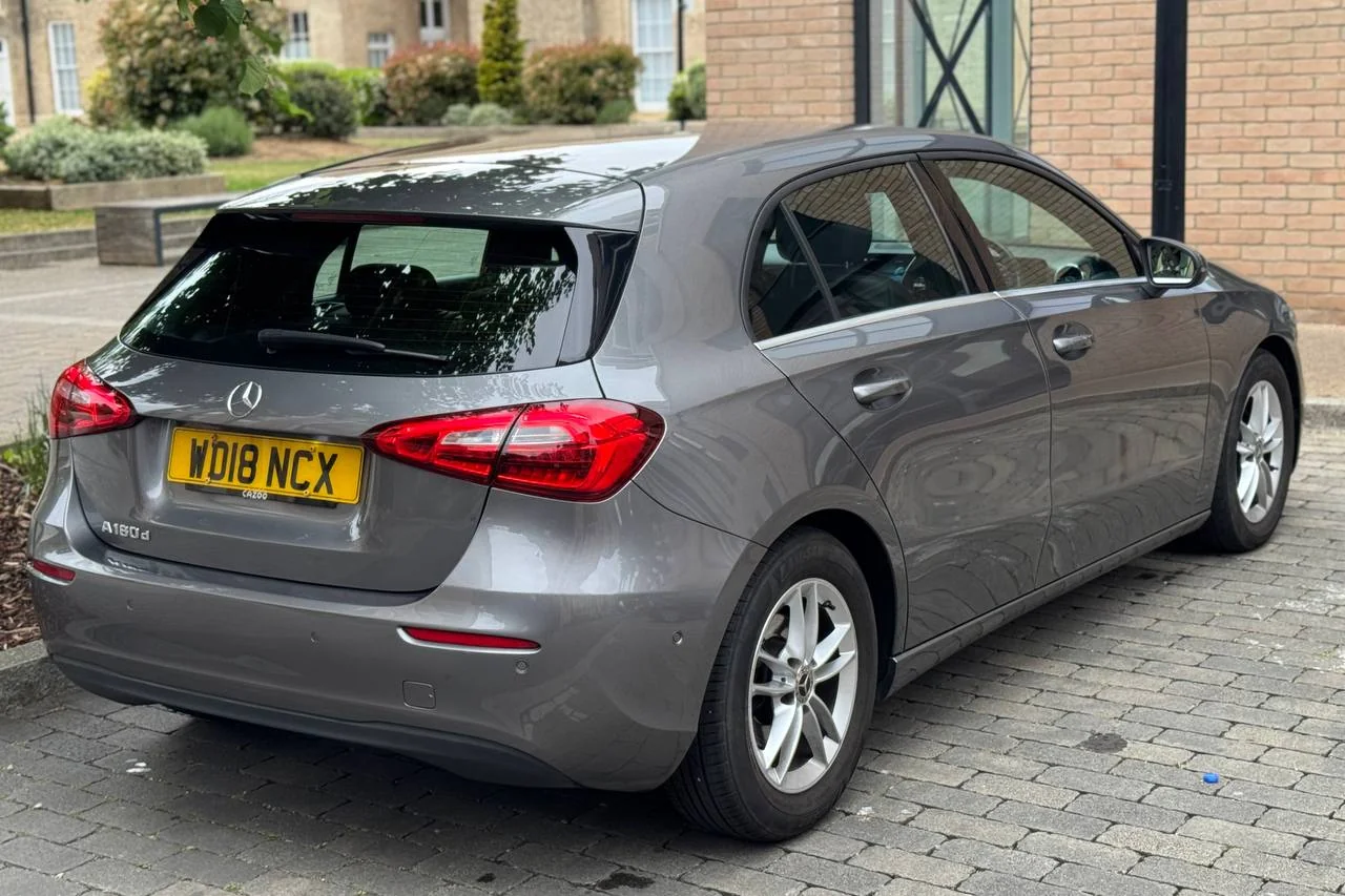 Mercedes A-Class 2018 gallery image 6